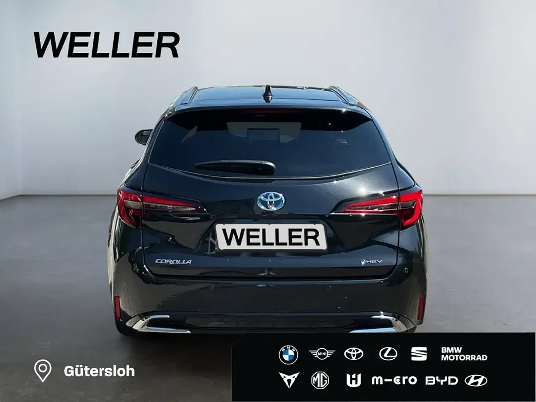Toyota Corolla - Thumbnail 5