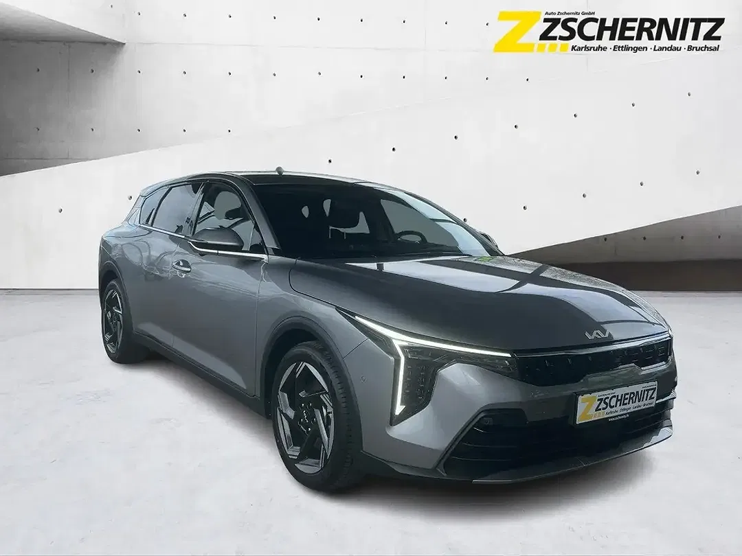 Kia K4 - Thumbnail 4