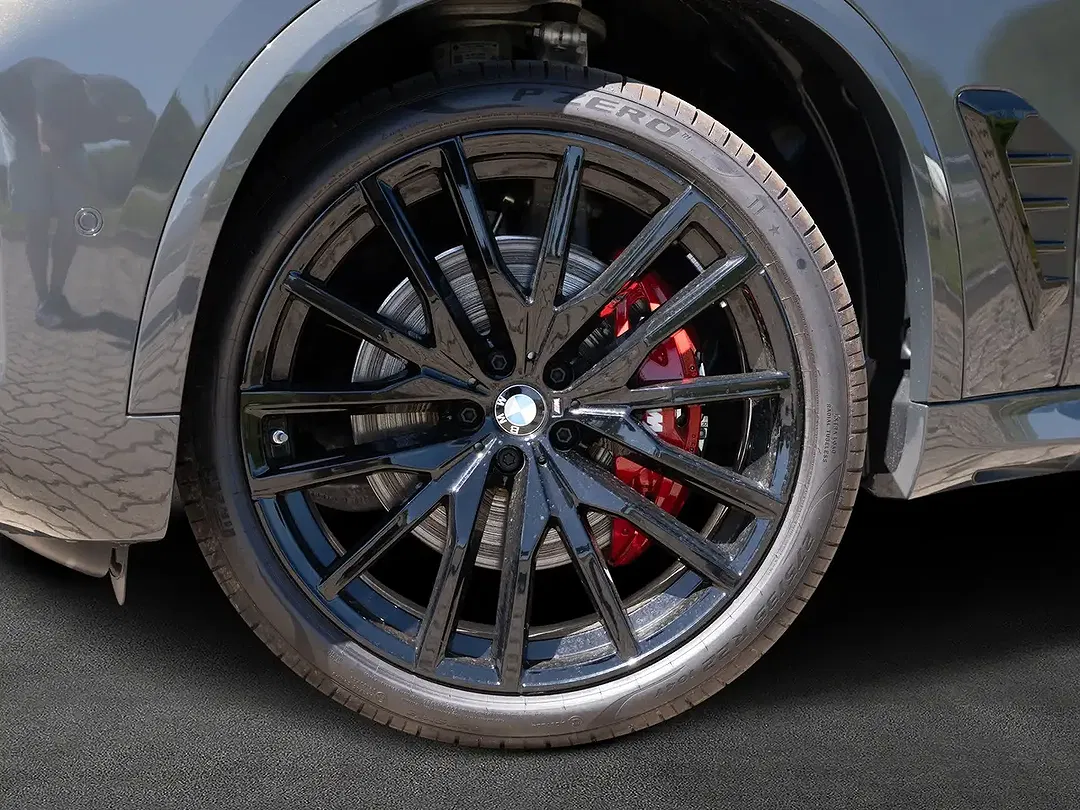 BMW X5 - Thumbnail 10