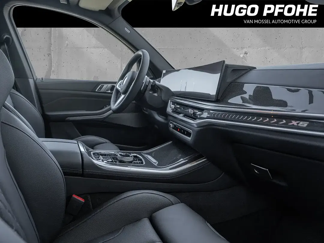 BMW X5 - Thumbnail 6