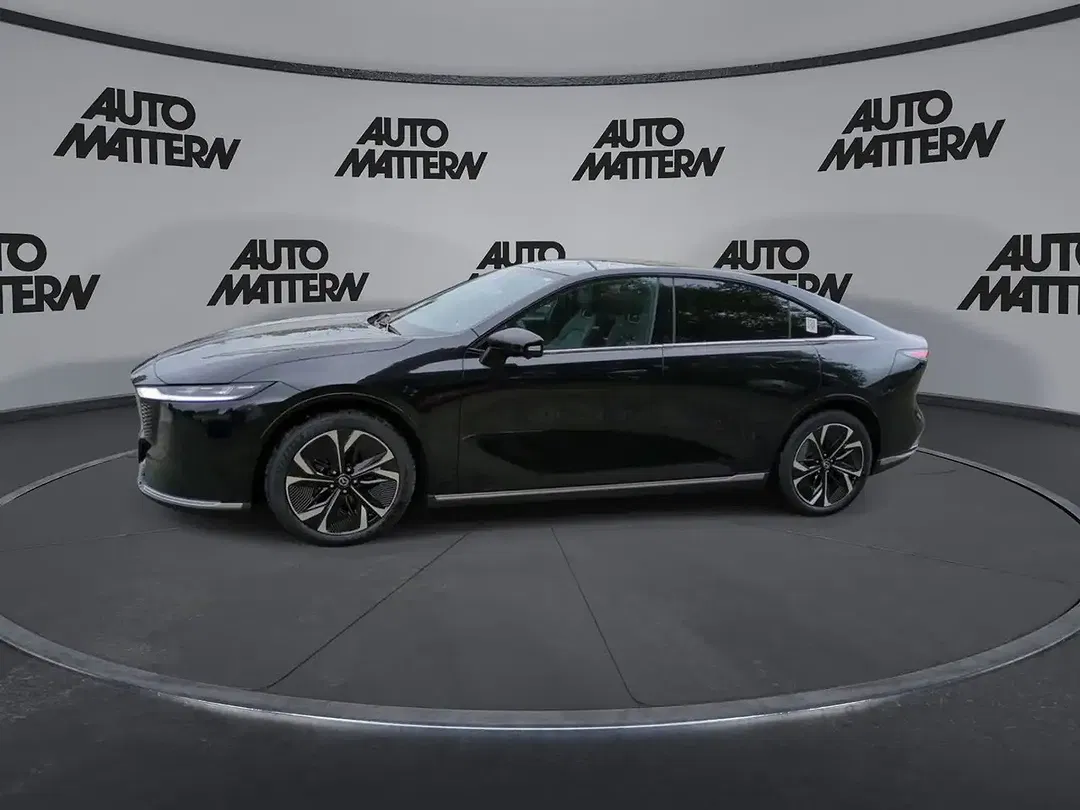 Mazda 6e - Thumbnail 4