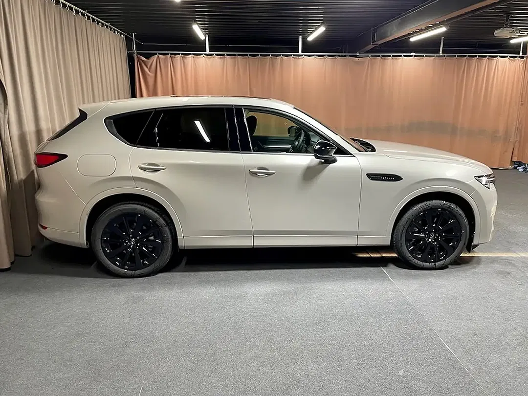 Mazda CX-60 - Thumbnail 4