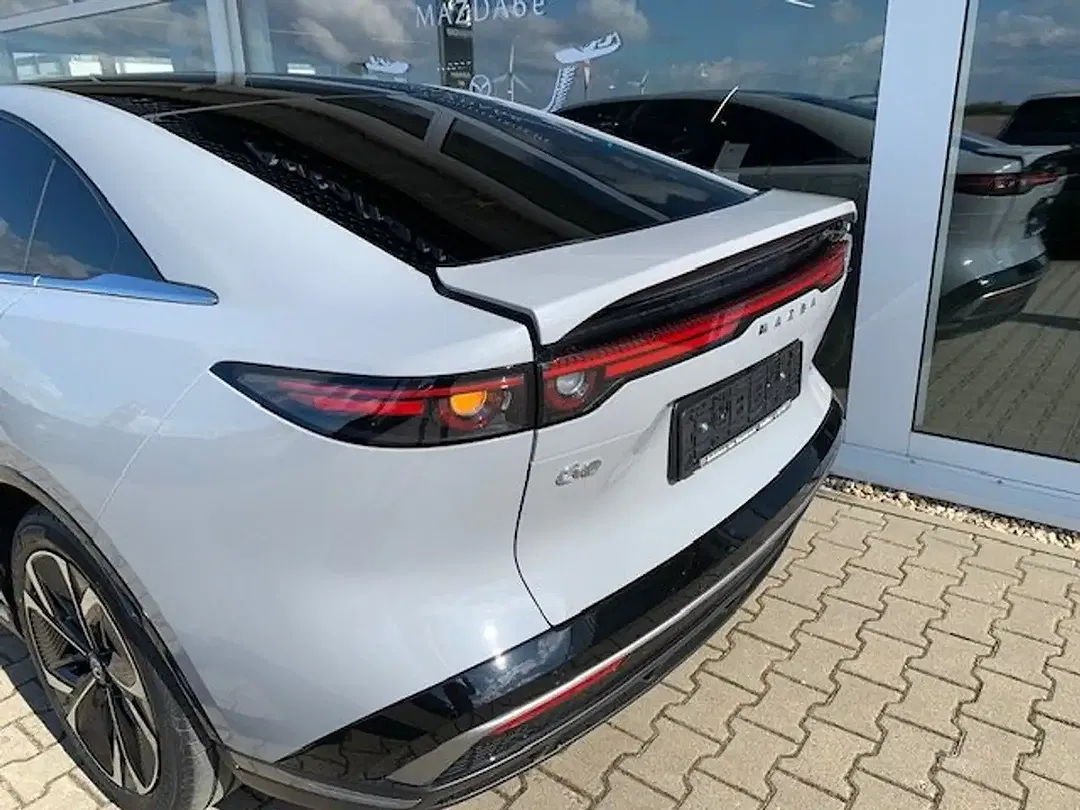 Mazda 6e - Thumbnail 7