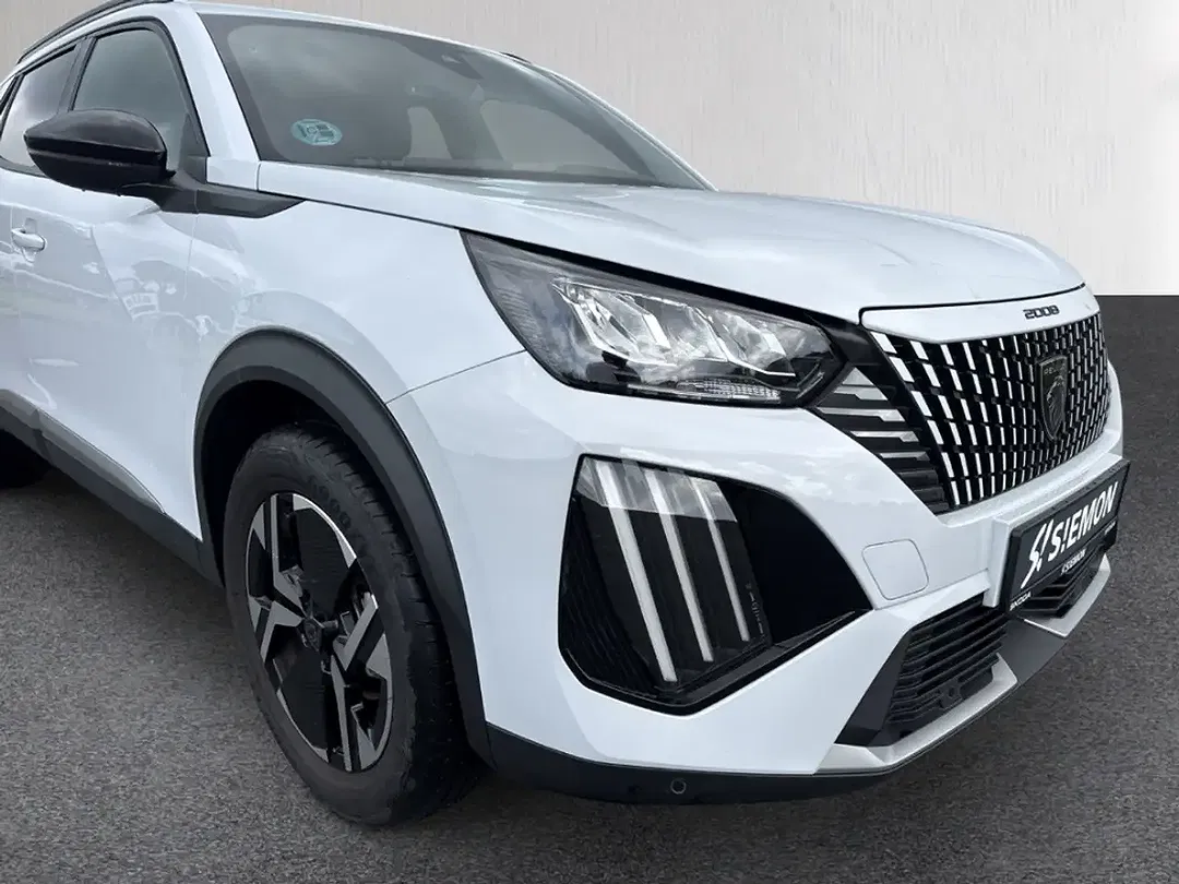 Peugeot 2008 - Thumbnail 10