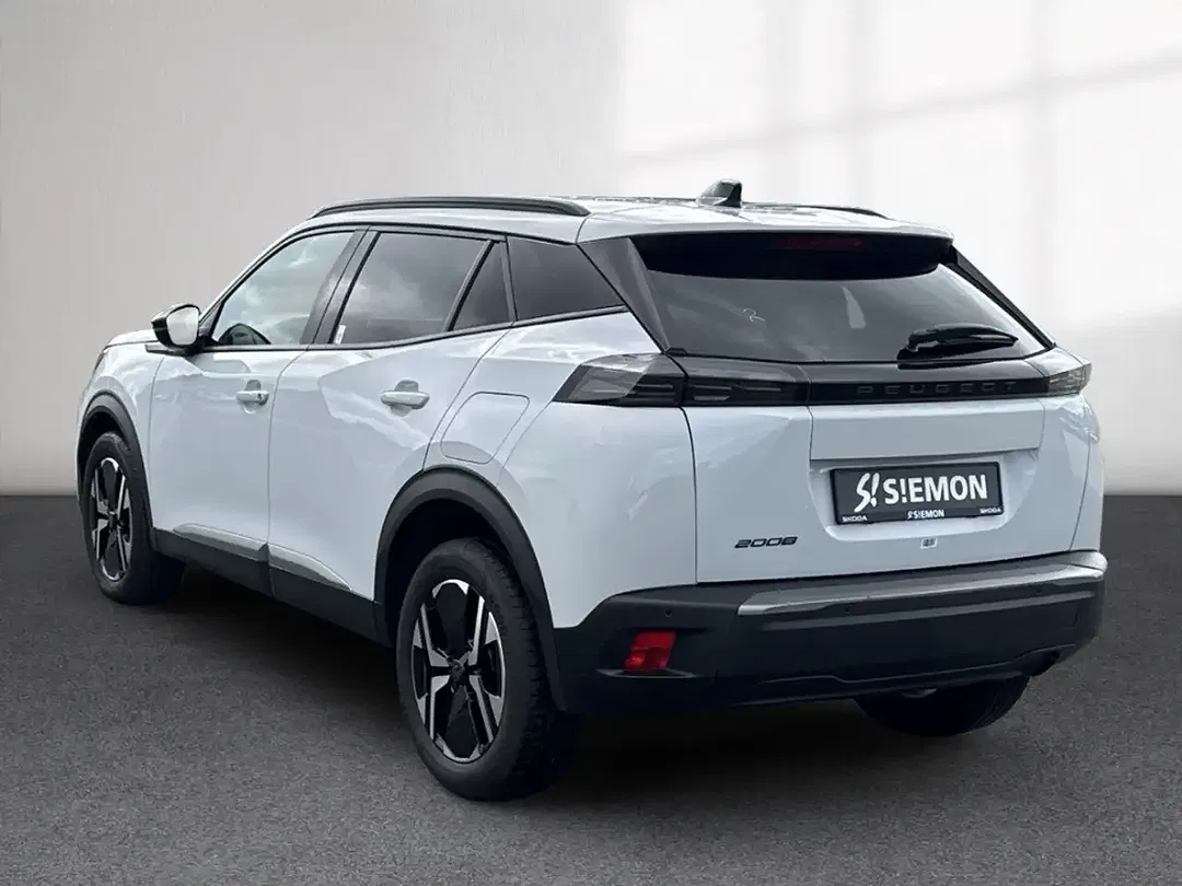 Peugeot 2008 - Thumbnail 3
