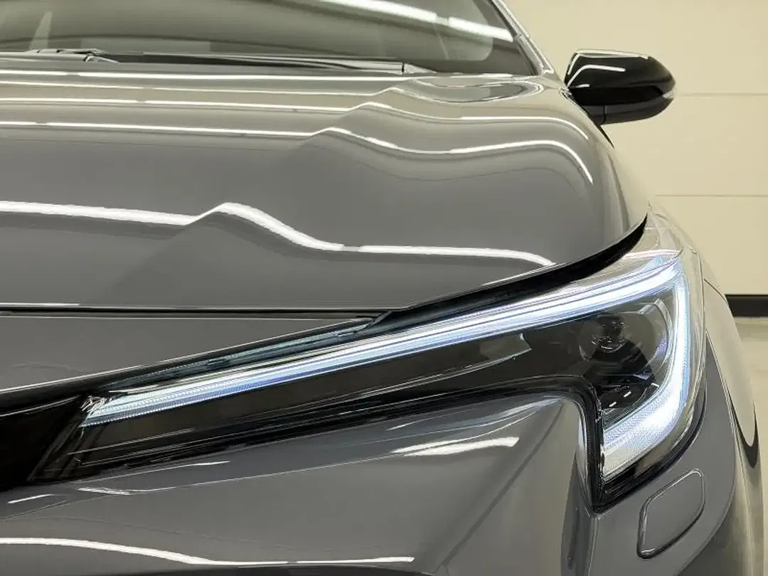 Toyota Corolla - Thumbnail 8