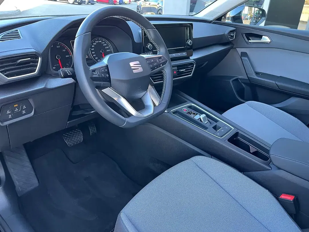 SEAT Leon - Thumbnail 11