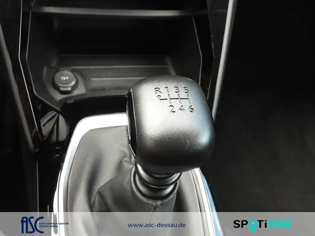 Peugeot 2008 - Thumbnail 14