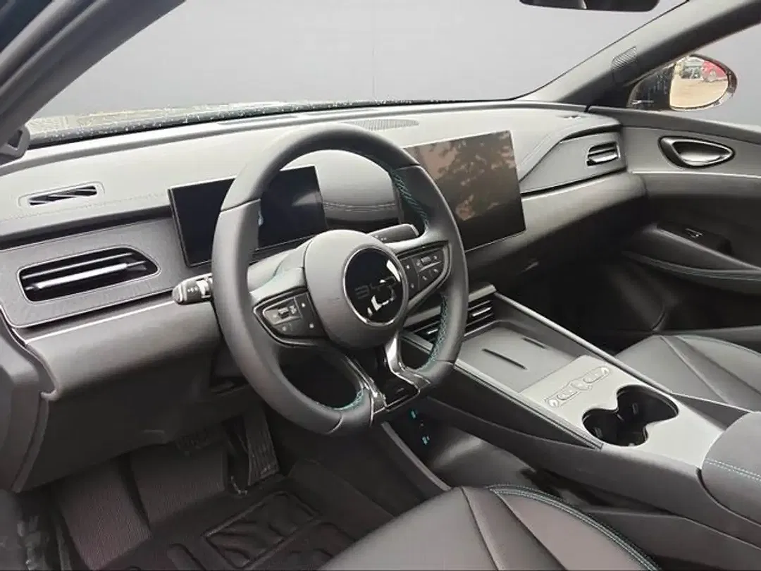 BYD Seal 6 - Thumbnail 10