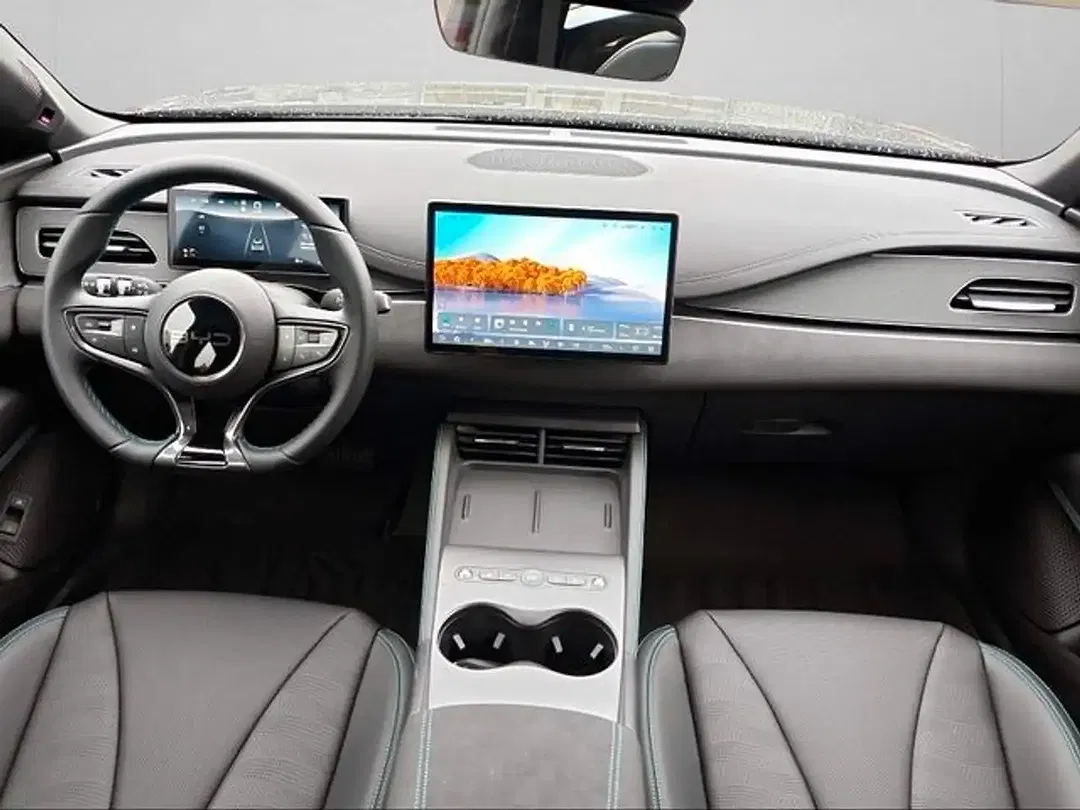 BYD Seal 6 - Thumbnail 8