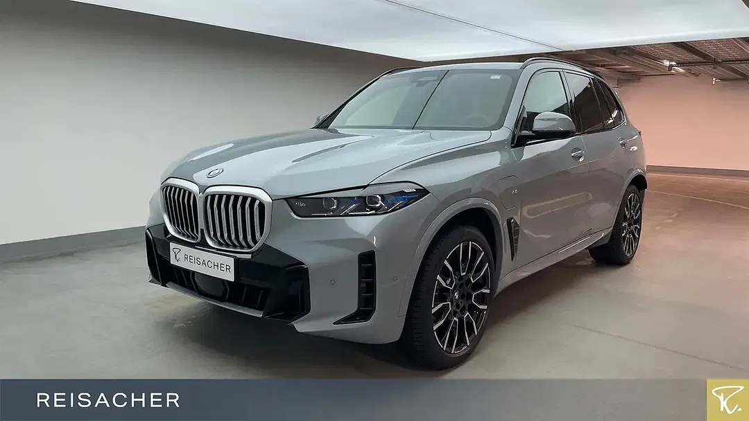 BMW X5 - Thumbnail 1