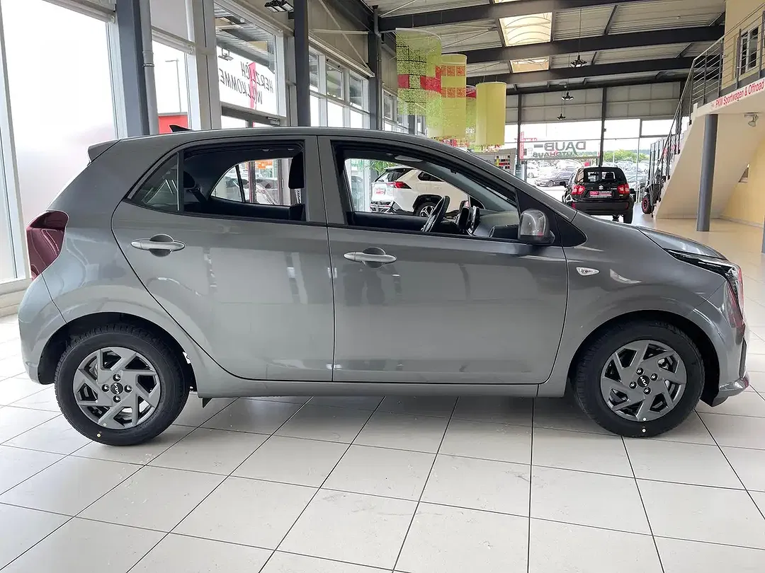 Kia Picanto - Thumbnail 6