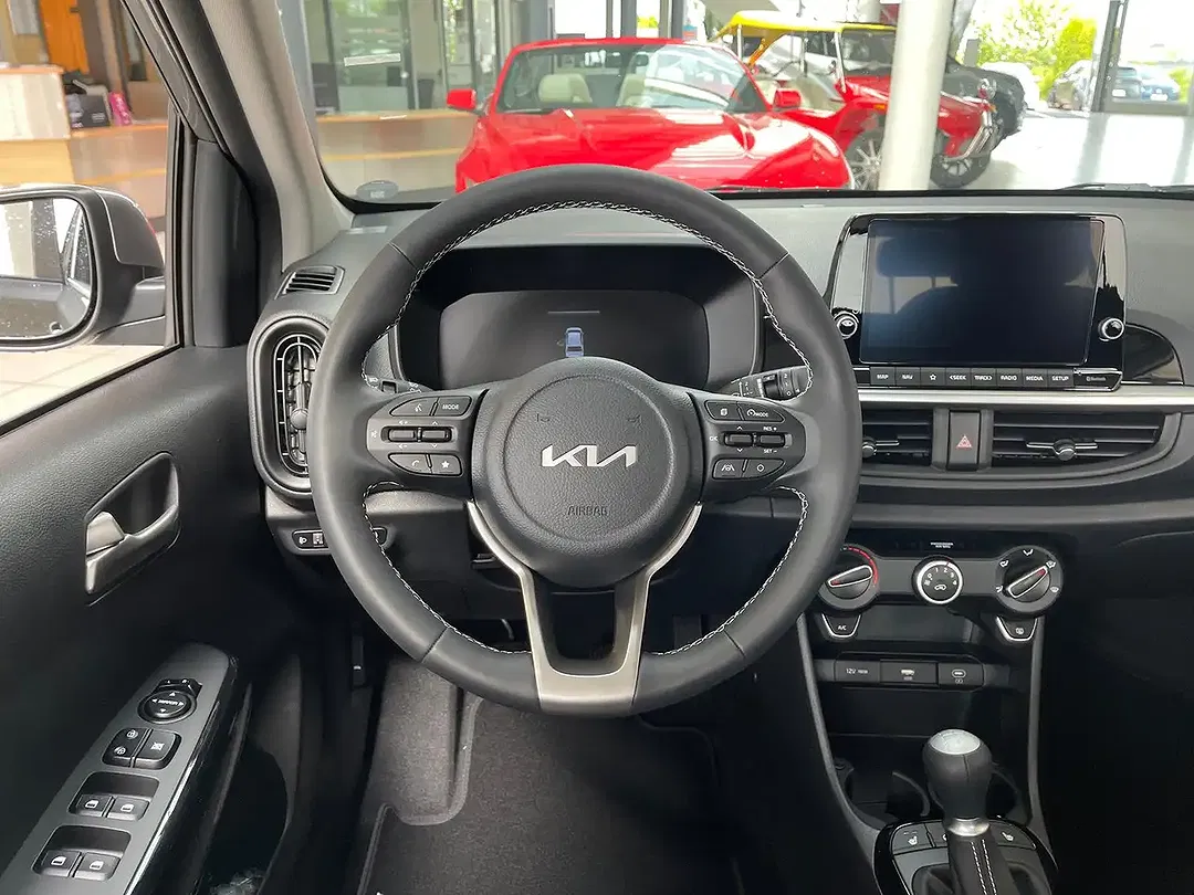 Kia Picanto - Thumbnail 9