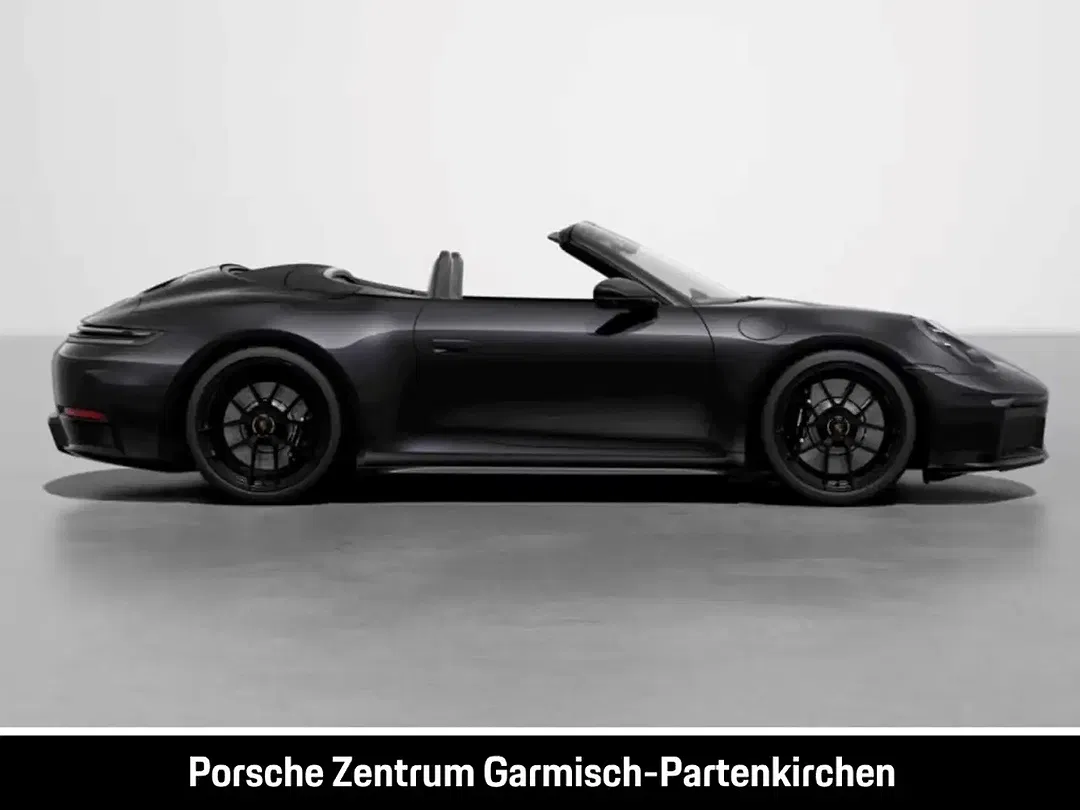 Porsche 992 - Thumbnail 2