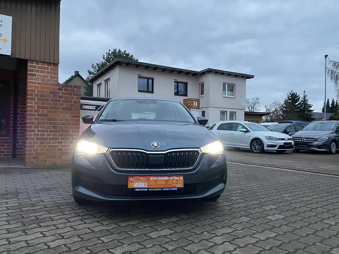 Skoda Scala - Thumbnail 3