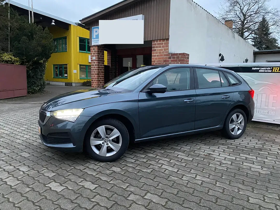 Skoda Scala - Thumbnail 4