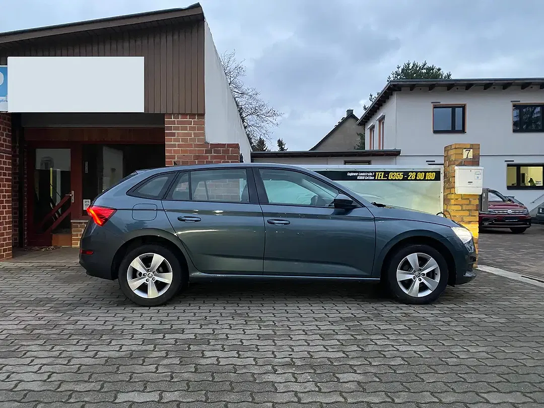 Skoda Scala - Thumbnail 6