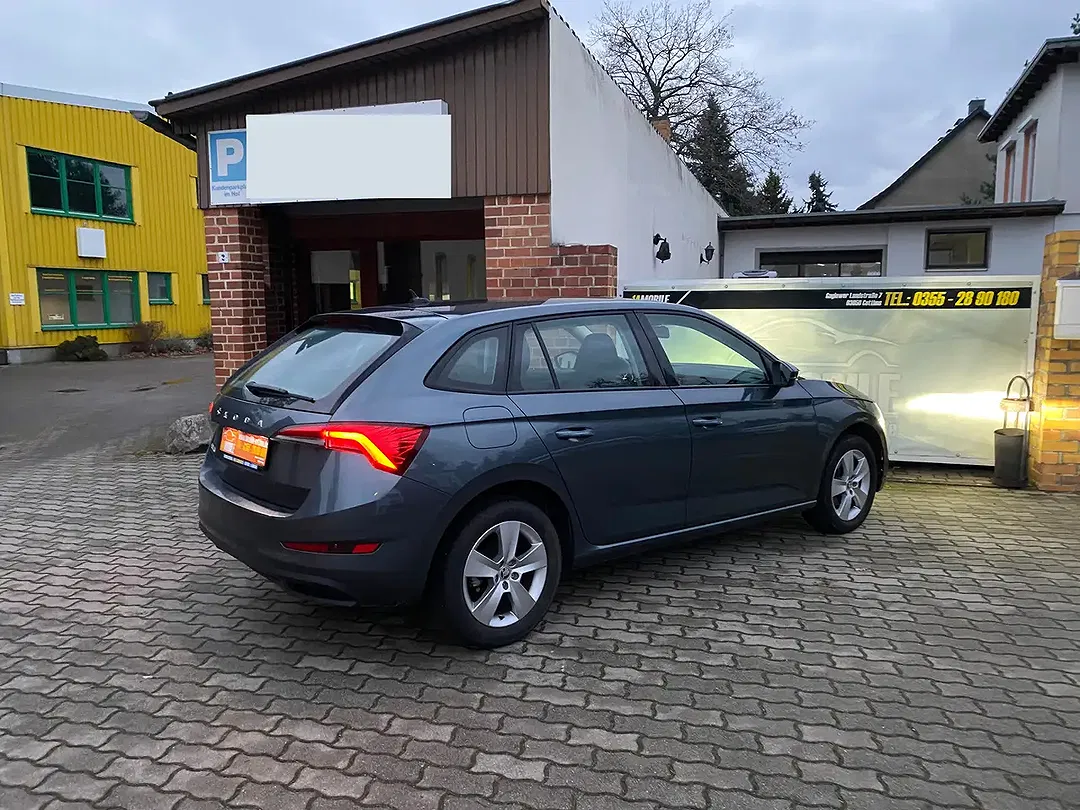 Skoda Scala - Thumbnail 8