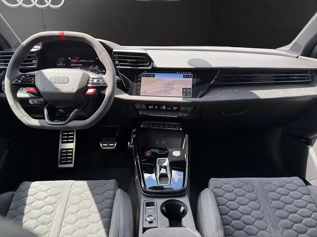 Audi RS3 - Thumbnail 11