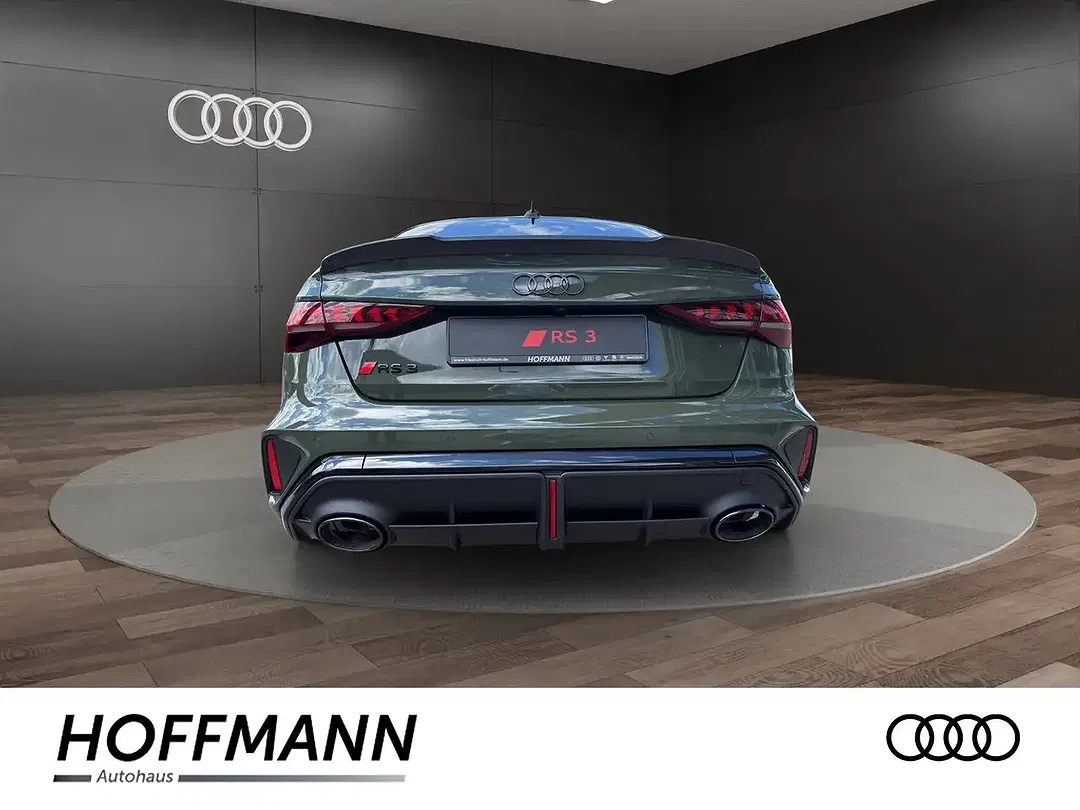 Audi RS3 - Thumbnail 4