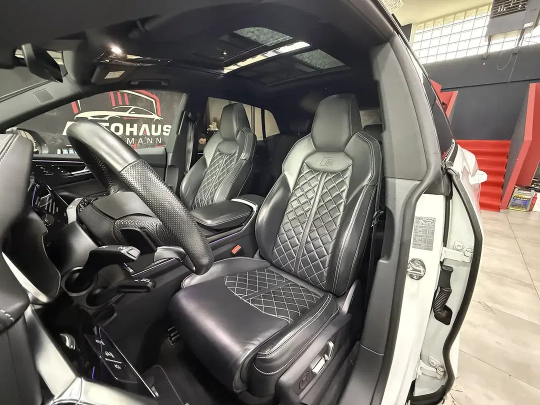 Audi SQ8 - Thumbnail 11
