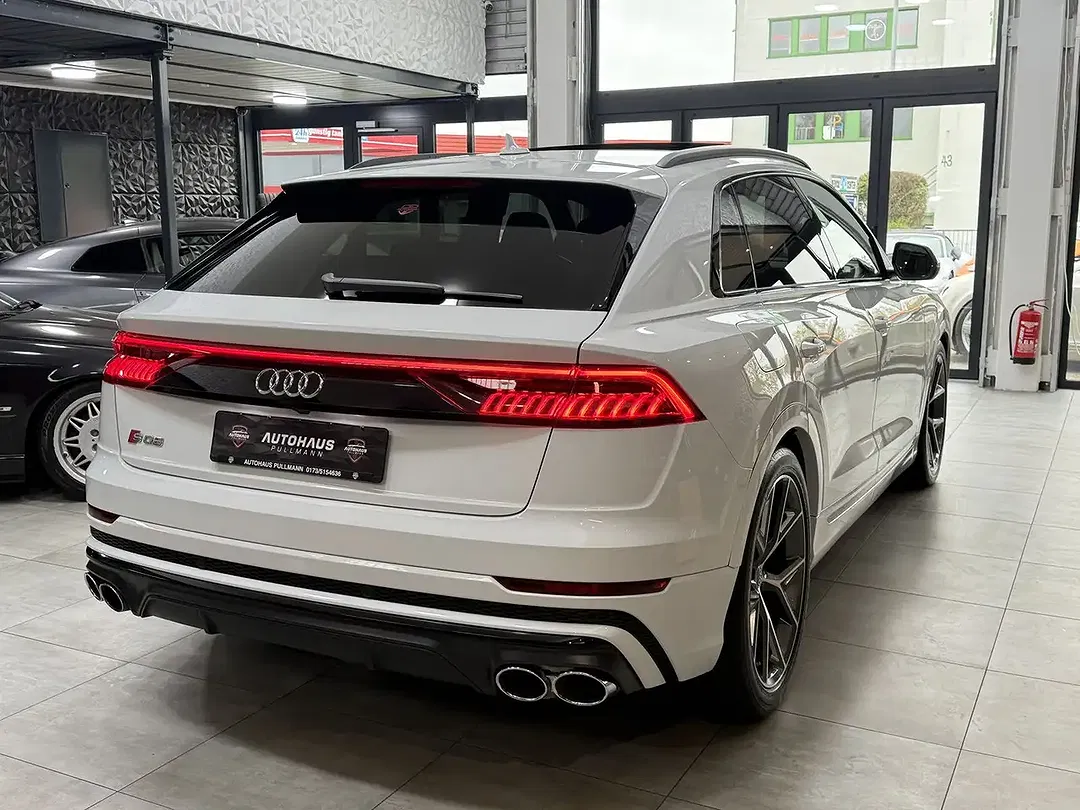Audi SQ8 - Thumbnail 4