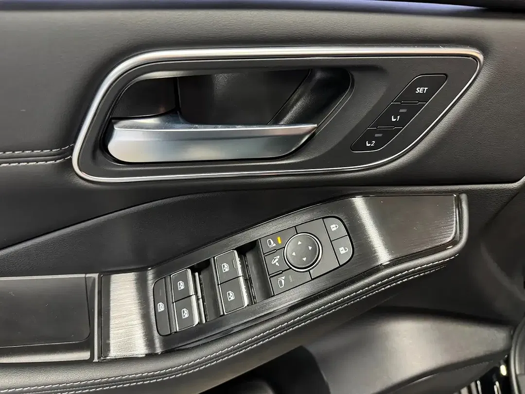 Nissan X-Trail - Thumbnail 9