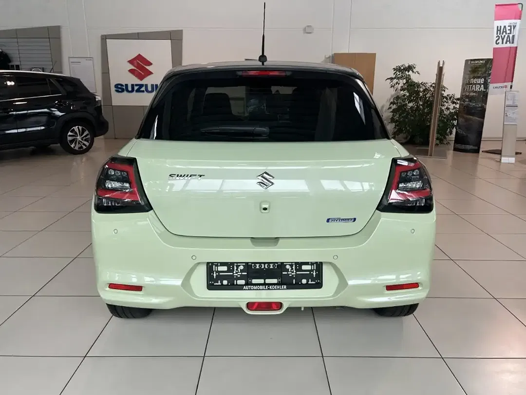 Suzuki Swift - Thumbnail 7