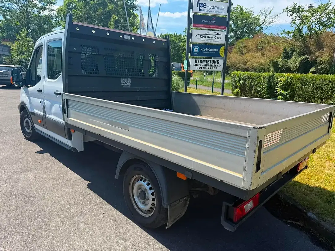 Ford Transit - Thumbnail 5