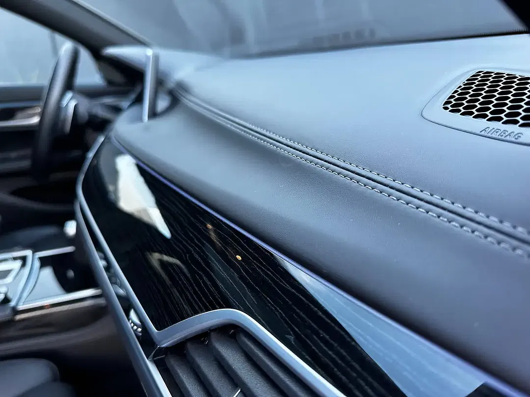 BMW 745 - Thumbnail 22