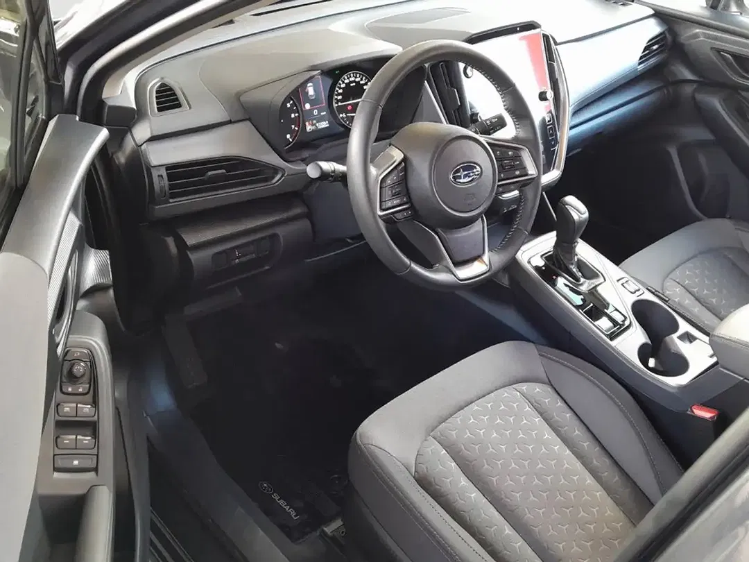 Subaru Crosstrek - Thumbnail 13