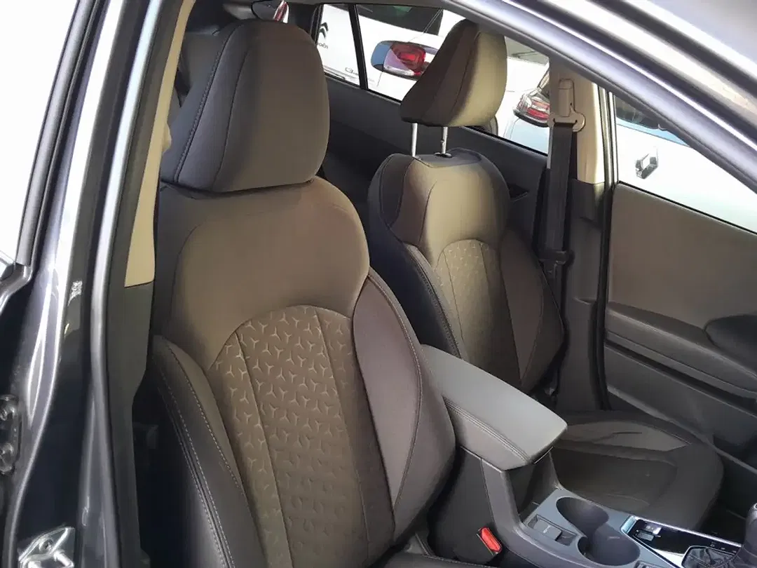 Subaru Crosstrek - Thumbnail 23