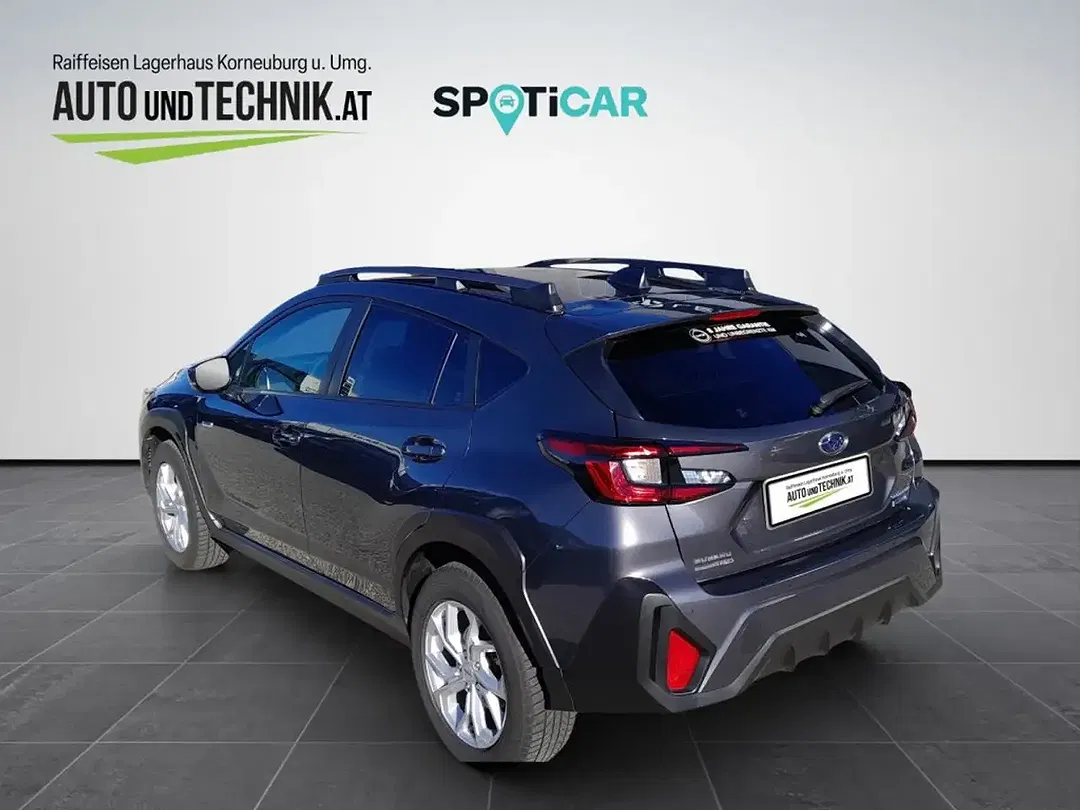Subaru Crosstrek - Thumbnail 5