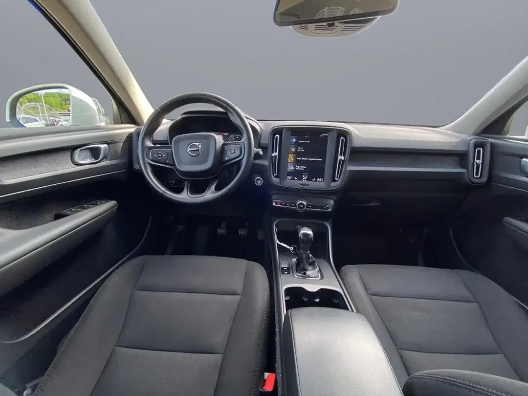 Volvo XC40 - Thumbnail 10