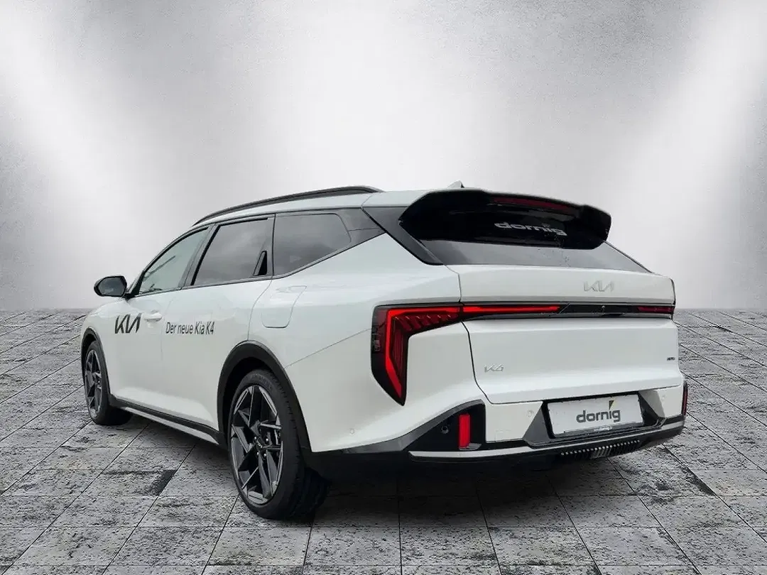 Kia K4 - Thumbnail 3