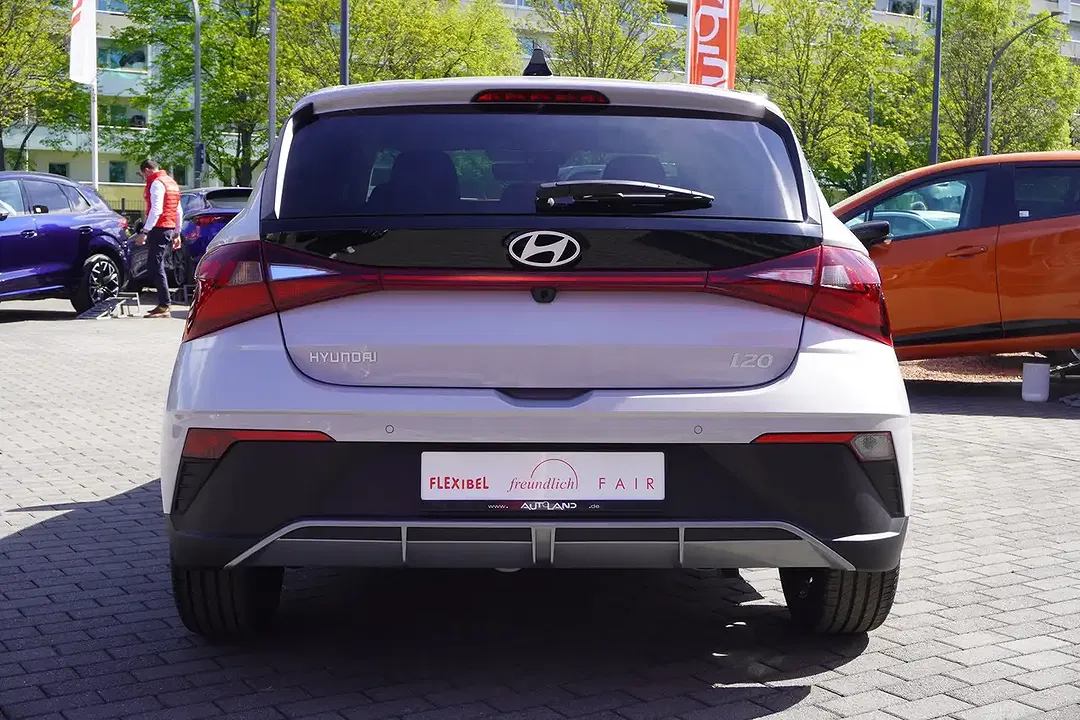Hyundai i20 - Thumbnail 4