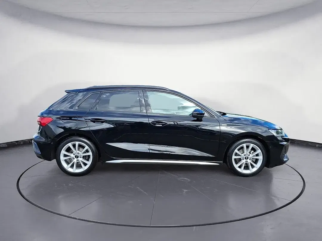 Audi A3 - Thumbnail 5