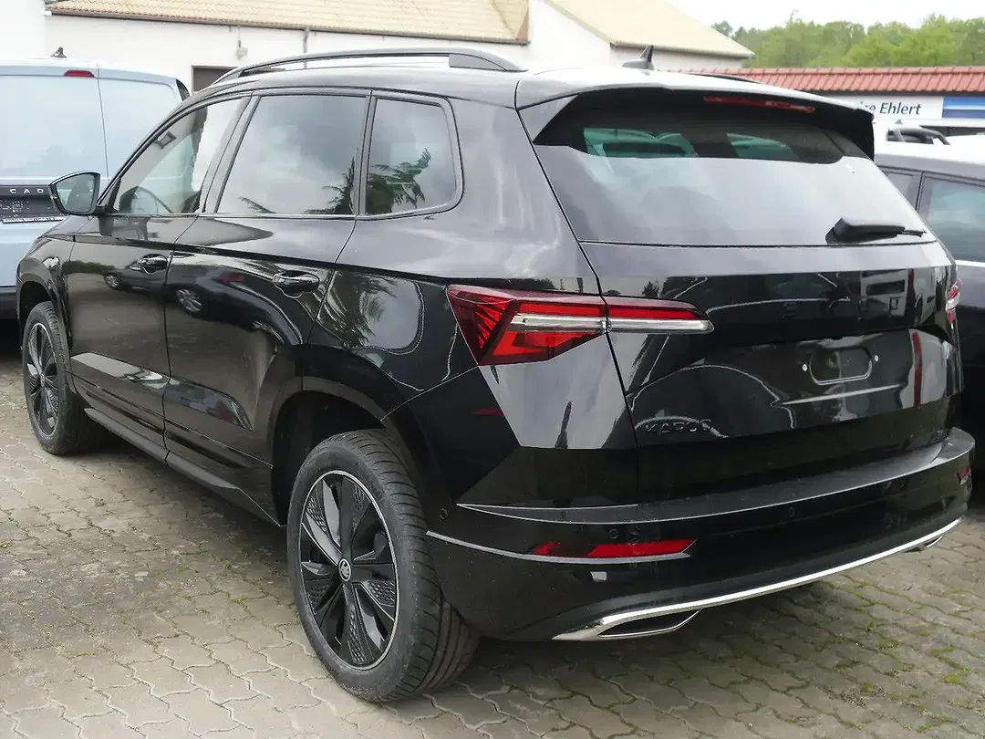 Skoda Karoq - Thumbnail 3