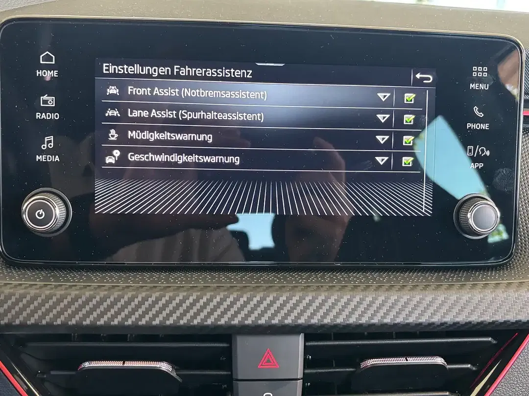 Skoda Kamiq - Thumbnail 12