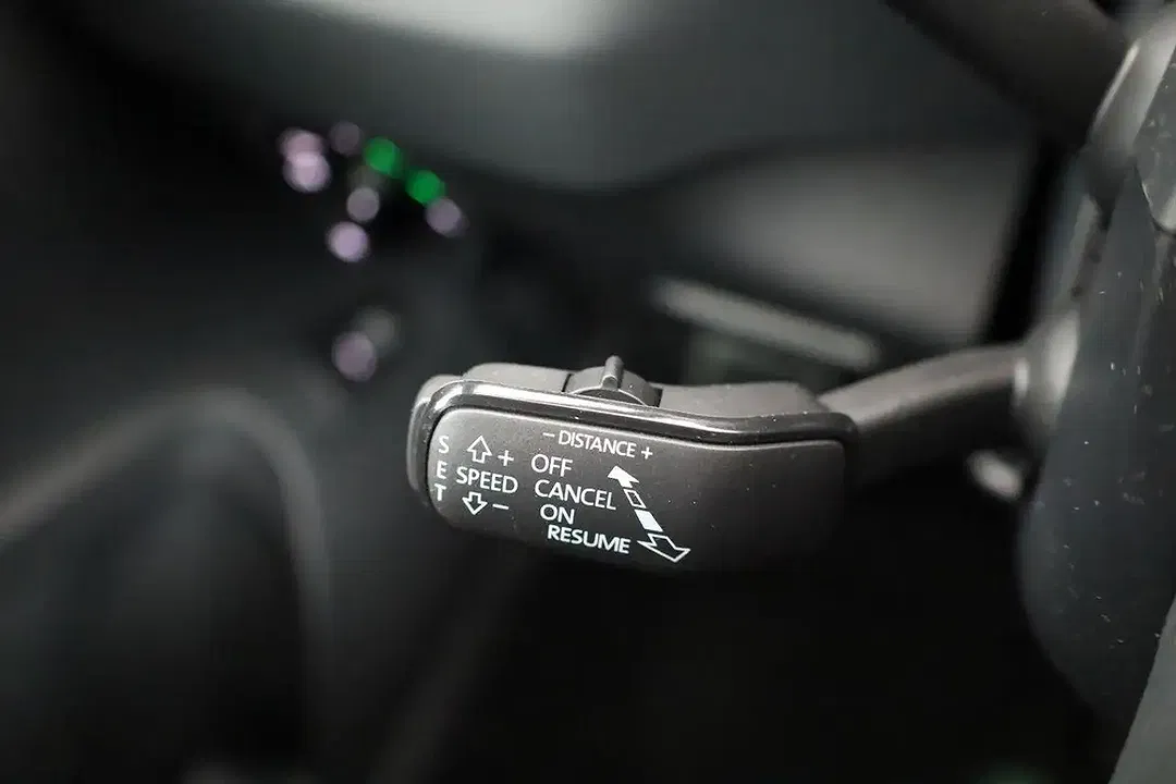 Skoda Karoq - Thumbnail 10
