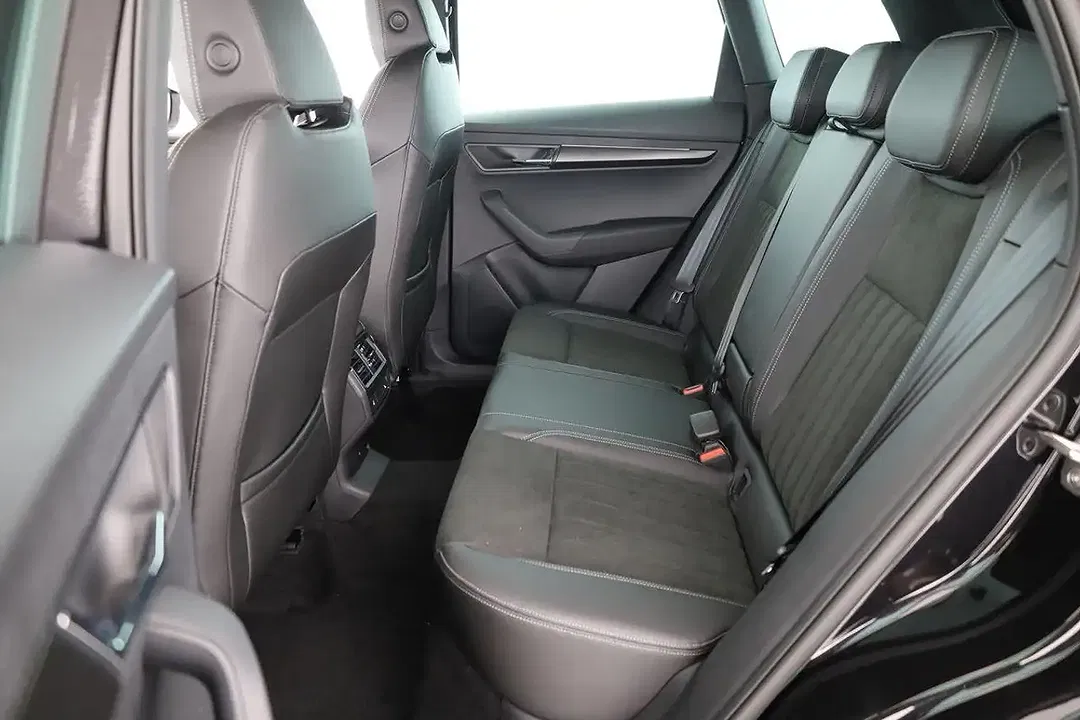 Skoda Karoq - Thumbnail 12