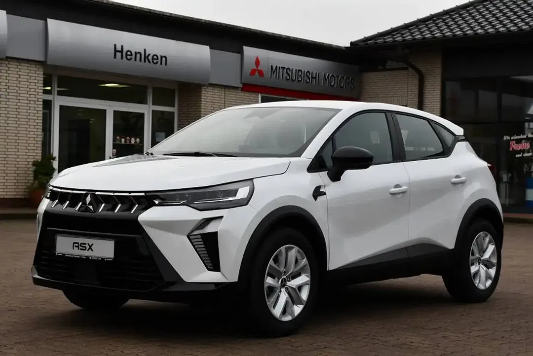 Mitsubishi ASX - Thumbnail 1