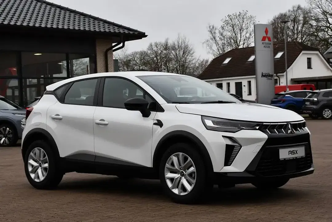 Mitsubishi ASX - Thumbnail 2