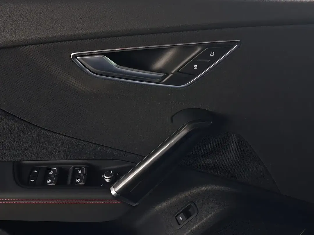 Audi Q2 - Thumbnail 12