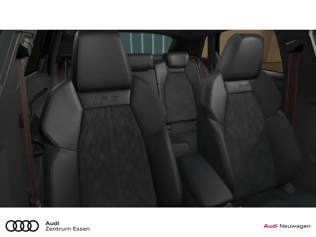 Audi RS3 - Thumbnail 4