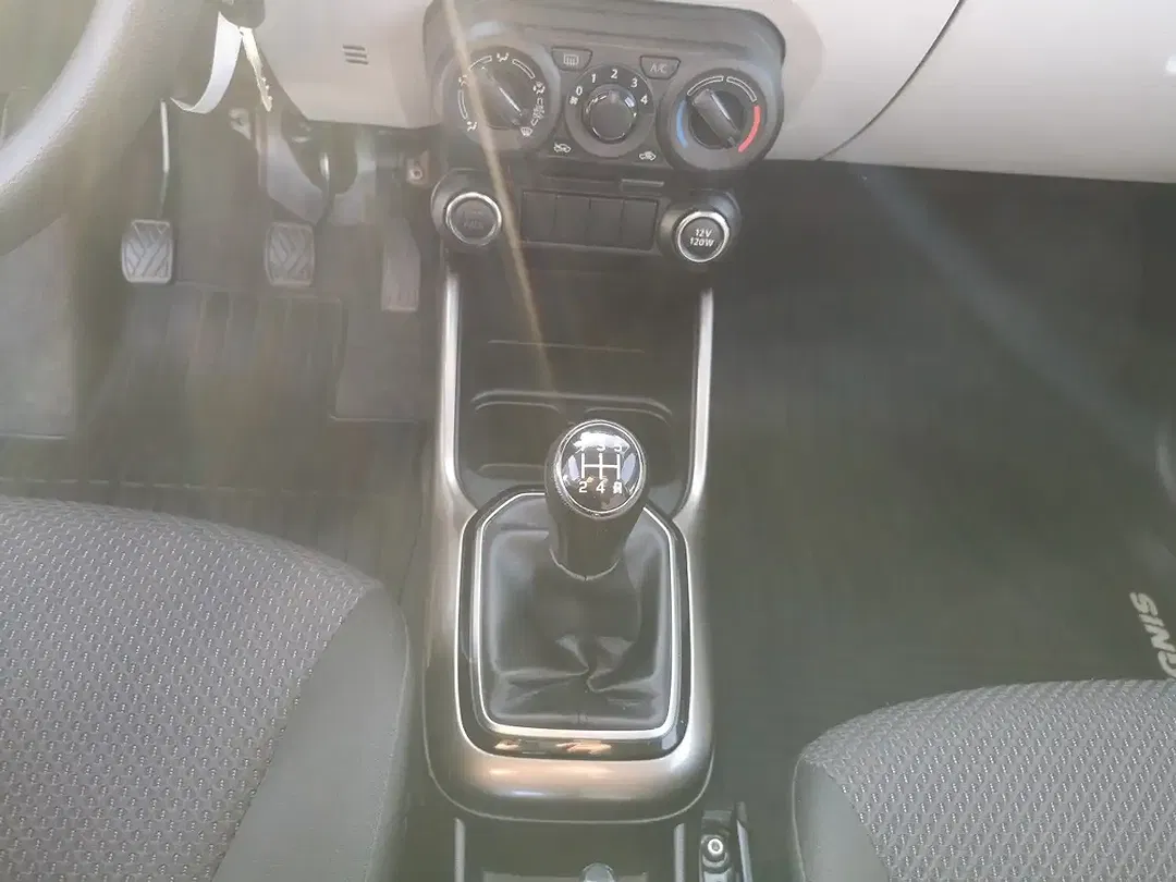 Suzuki Ignis - Thumbnail 8