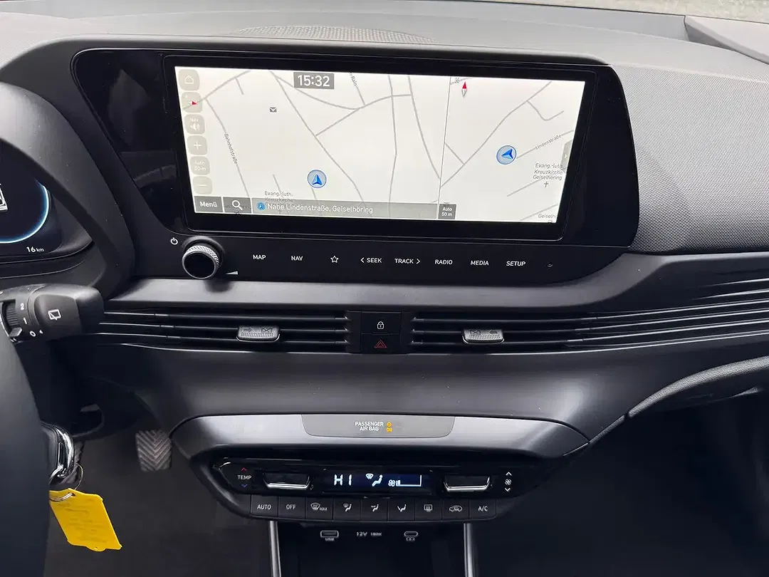 Hyundai i20 - Thumbnail 15