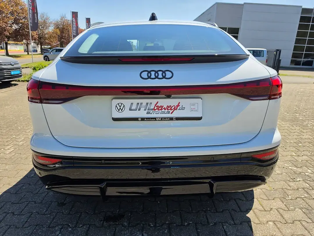Audi SQ6 e-tron - Thumbnail 4