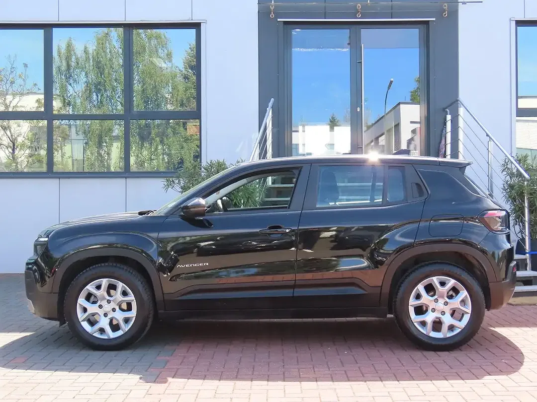 Jeep Avenger - Thumbnail 13