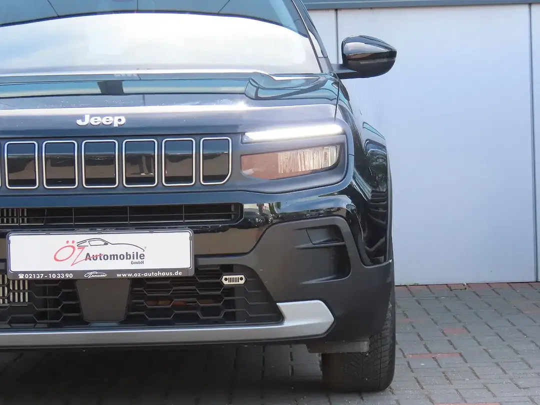 Jeep Avenger - Thumbnail 4